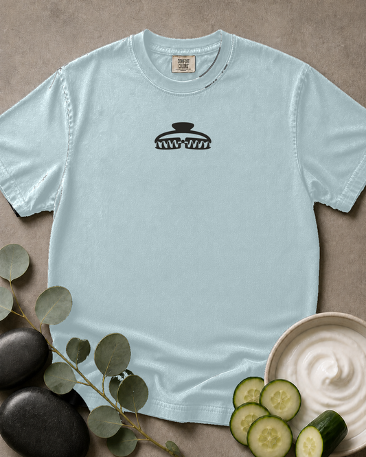 Claw Clip Trap Tee